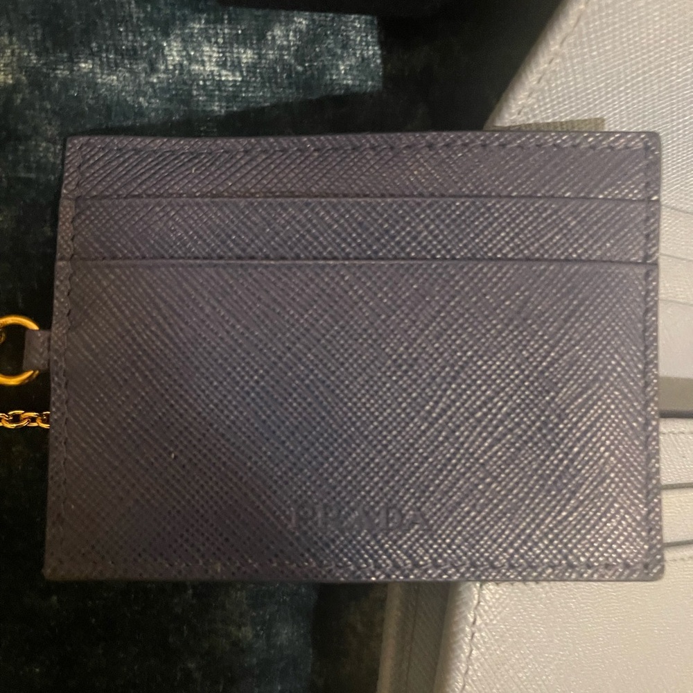 Authentic Prada Saffiano Wallet - Picture 2 of 12